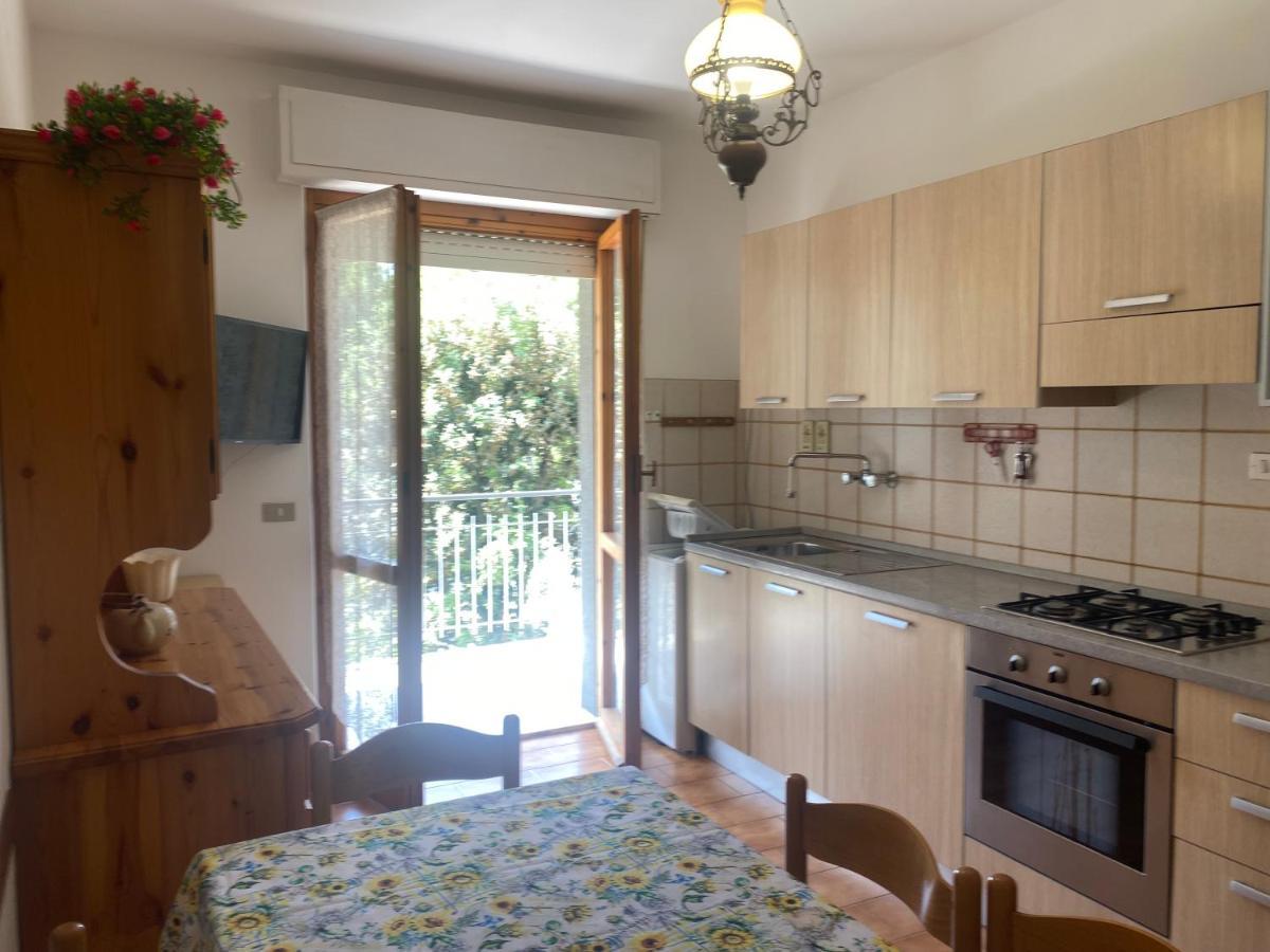 Apartmán Via Pesaro A/C Marcelli Exteriér fotografie